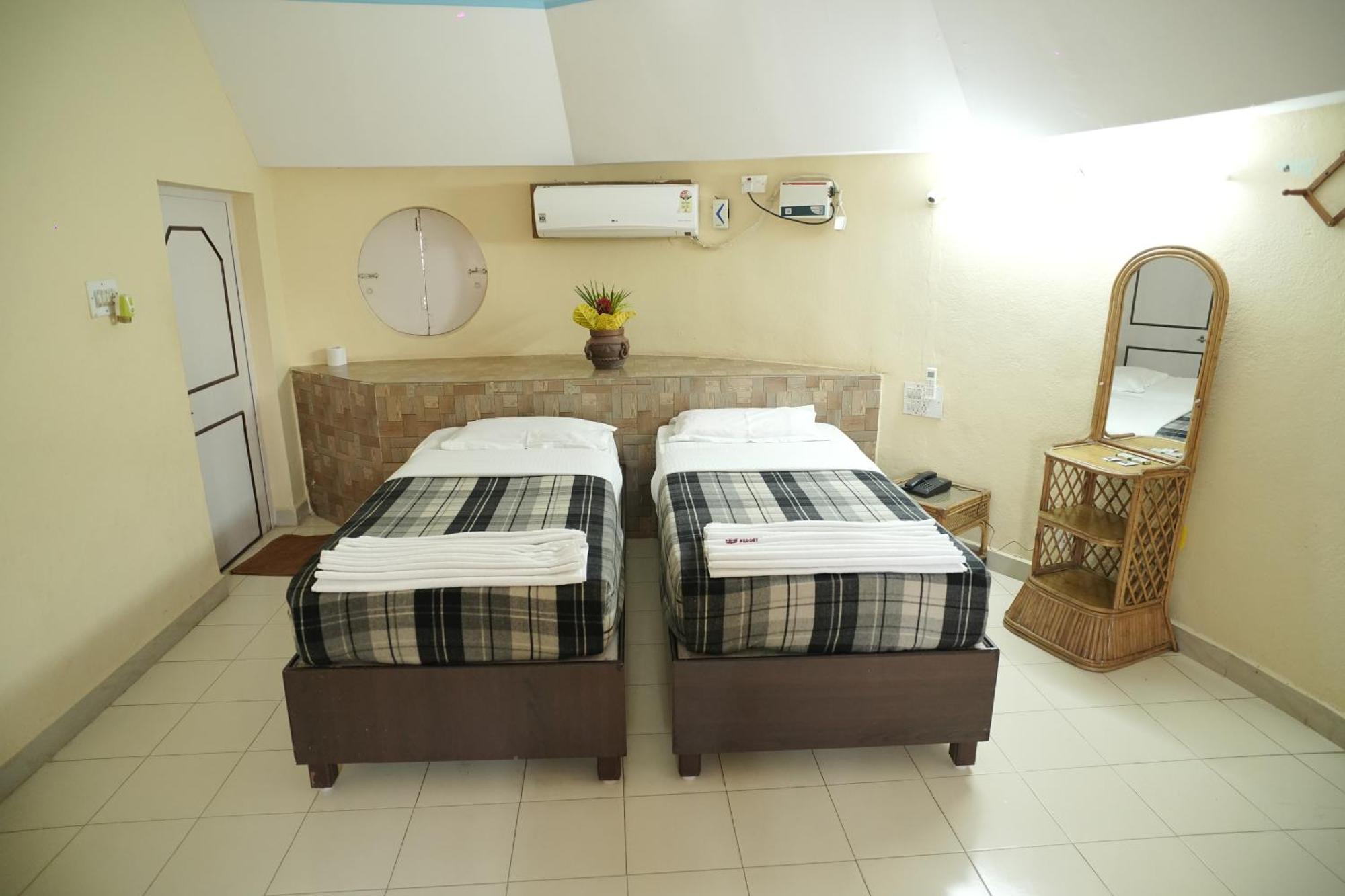 Kishkinda Heritage Resort Хампи Екстериор снимка