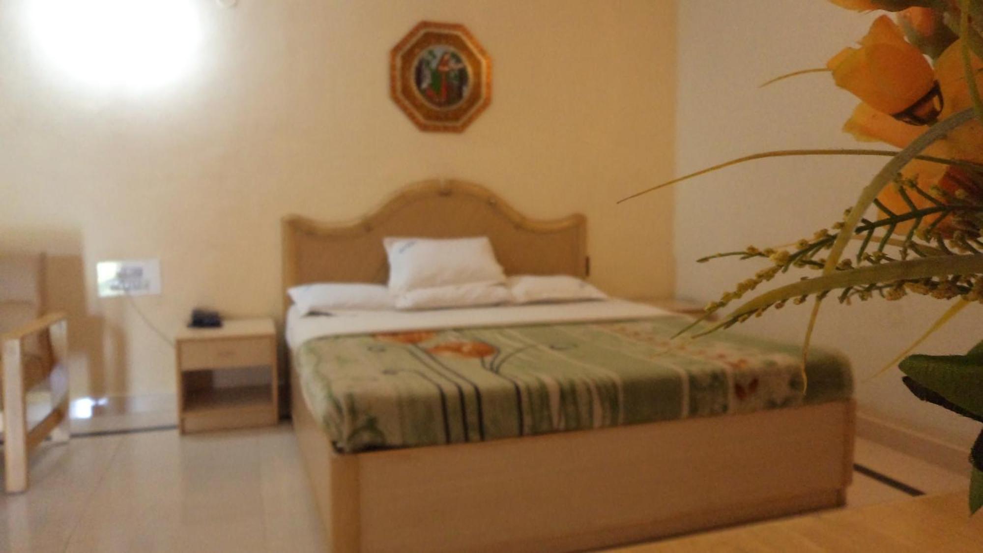 Kishkinda Heritage Resort Хампи Стая снимка