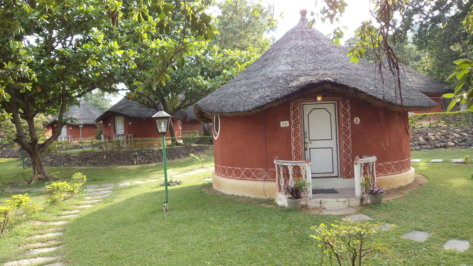Kishkinda Heritage Resort Хампи Екстериор снимка